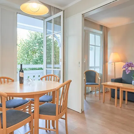 Apartament In Attraktiver Lage Des Ostseebades *