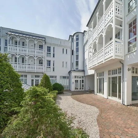 In Attraktiver Lage Des Ostseebades Apartment *